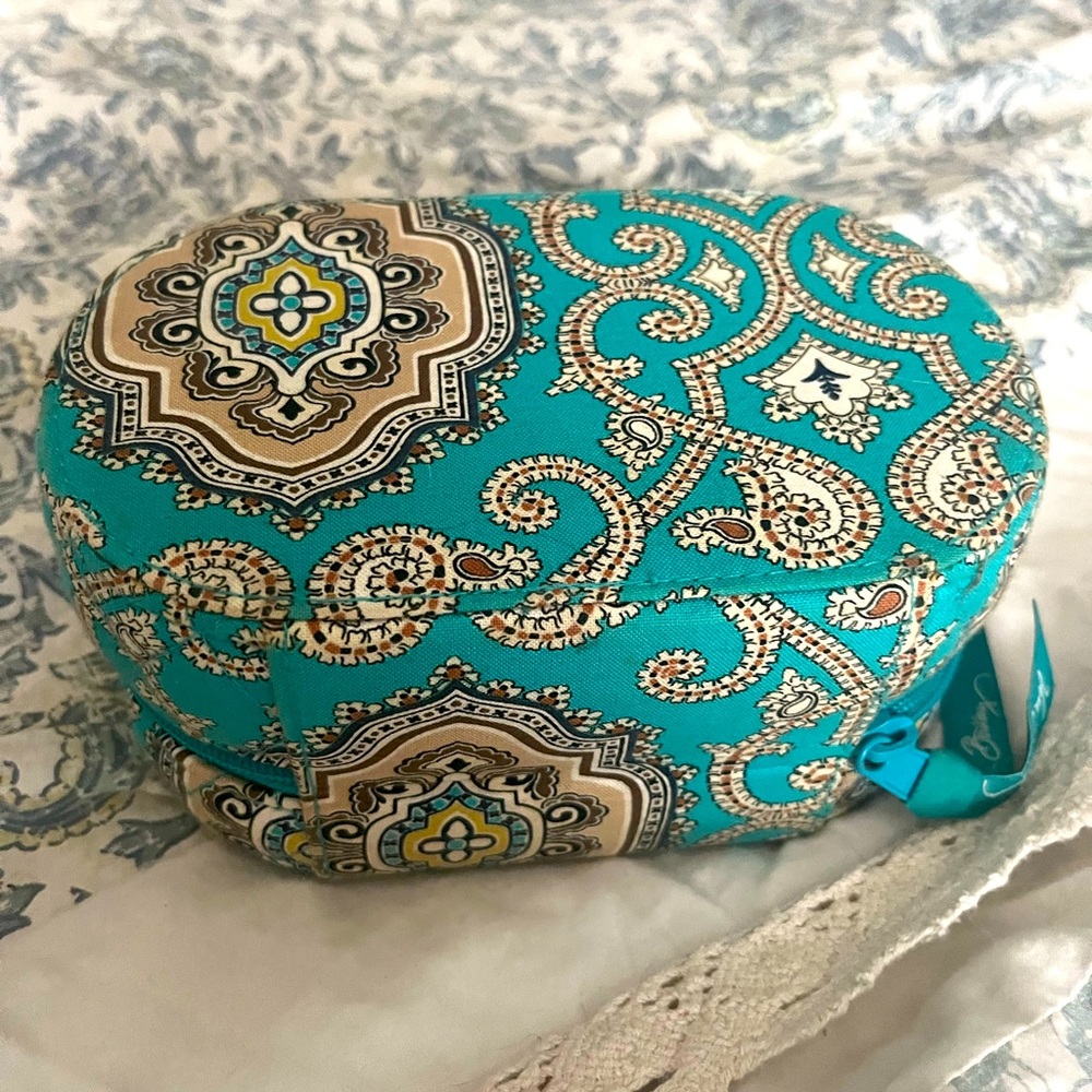Very Bradley Jewelry Organizer